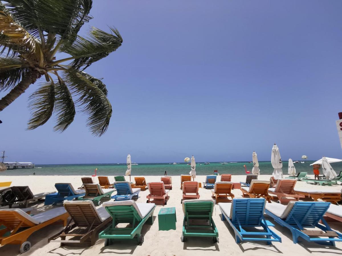 פונטה קאנה Coral Suites Beach Club & Spa Playa Los Corales מראה חיצוני תמונה